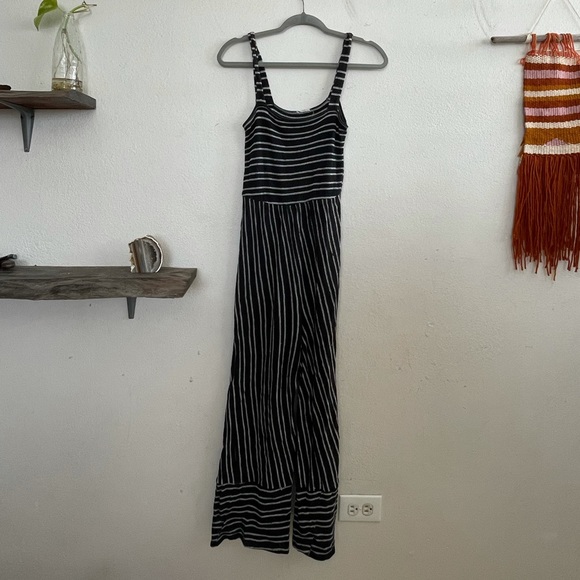 Jumpsuit - Picture 1 of 3